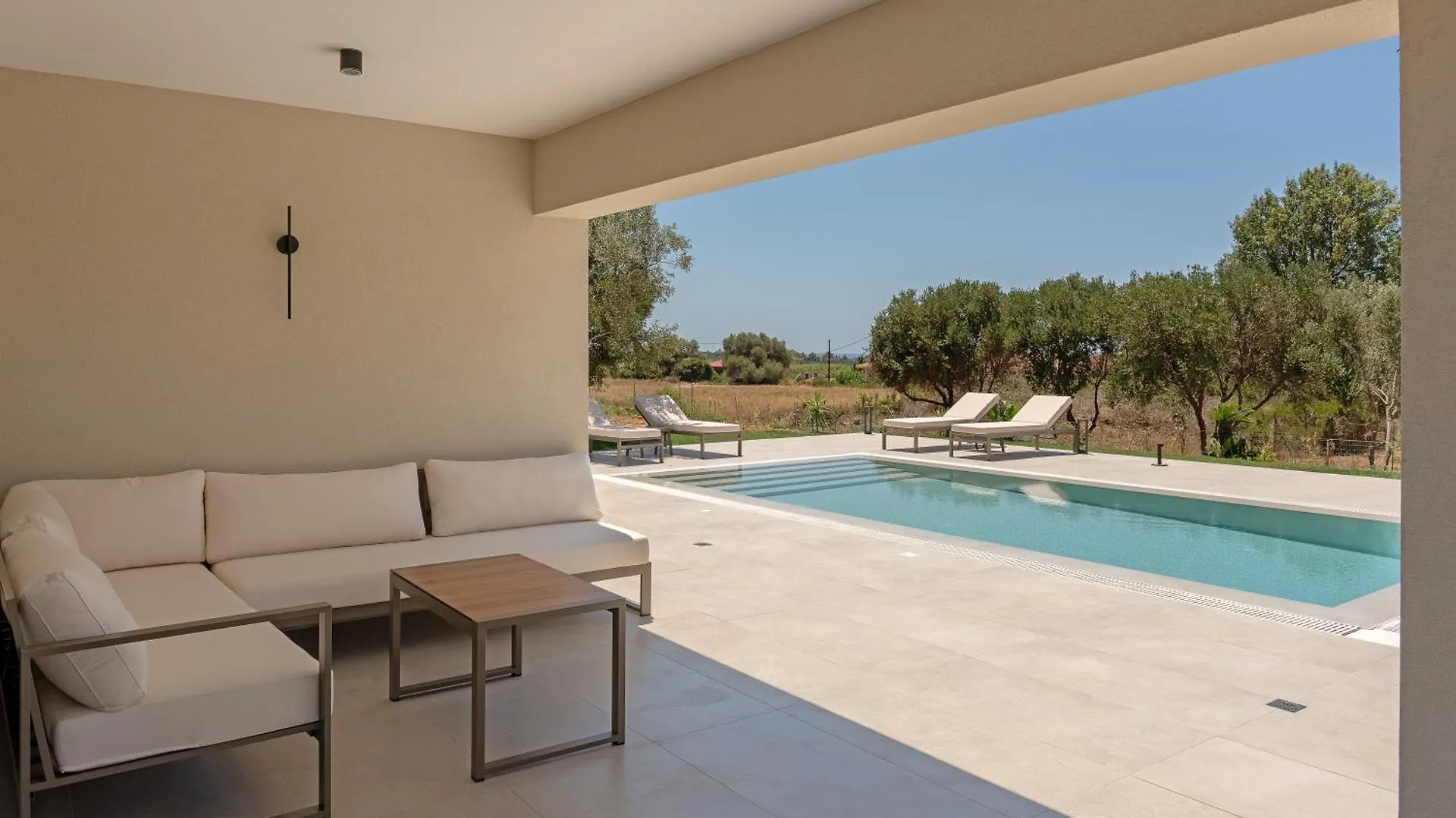 Villa Erato - Elysian Villas Kefalonia , 2 Min Walk From The Beach & Brand New 2024 Minia Greece
