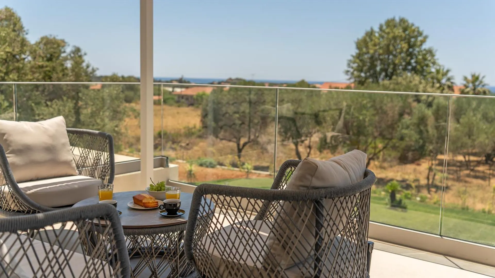 Villa Erato - Elysian Villas Kefalonia , 2 Min Walk From The Beach & Brand New 2024 米尼亚